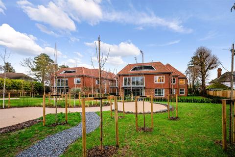 2 bedroom apartment for sale - Furze Hill, Kingswood, Tadworth