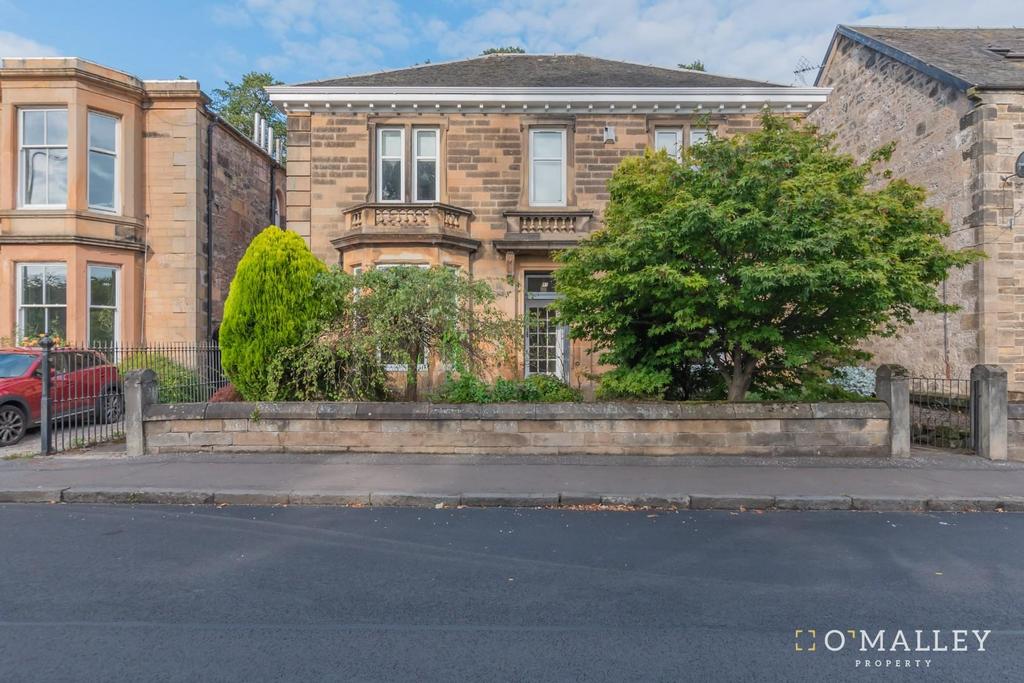 Grange Road, Alloa 3 bed ground floor flat for sale £184,995