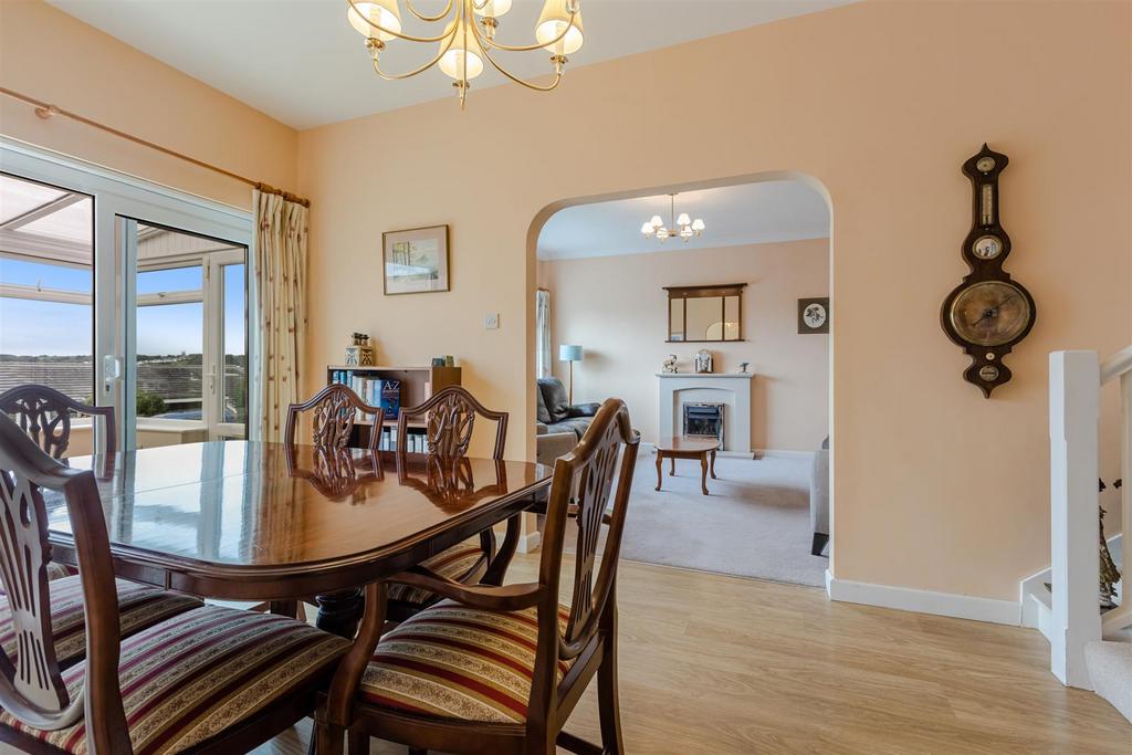 Dining room 2