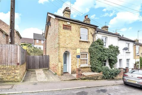 2 bedroom end of terrace house to rent, Cobden Road, Sevenoaks, Kent, TN13