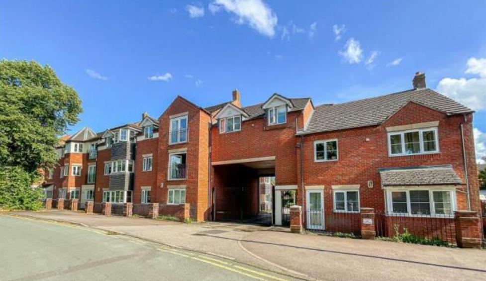 Bonehill Road, Tamworth 2 bed apartment for sale £155,000