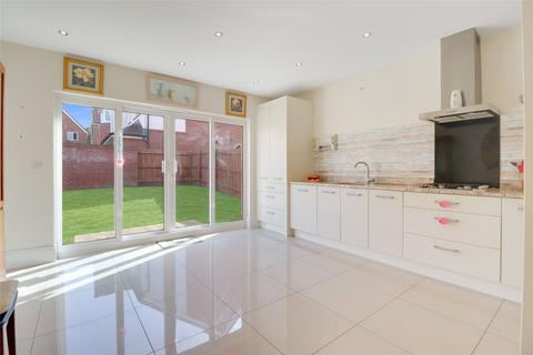 4 bedroom detached house for sale, Glenwood Drive, Roundswell, Barnstaple, Devon, EX31