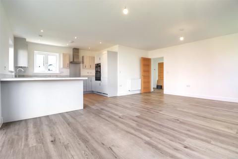 30 Deerhill Road, South Molton, EX36 3FH