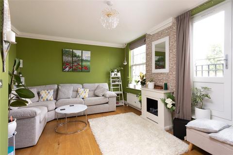 3 bedroom terraced house for sale - Grosvenor Park, York, North Yorkshire, YO30