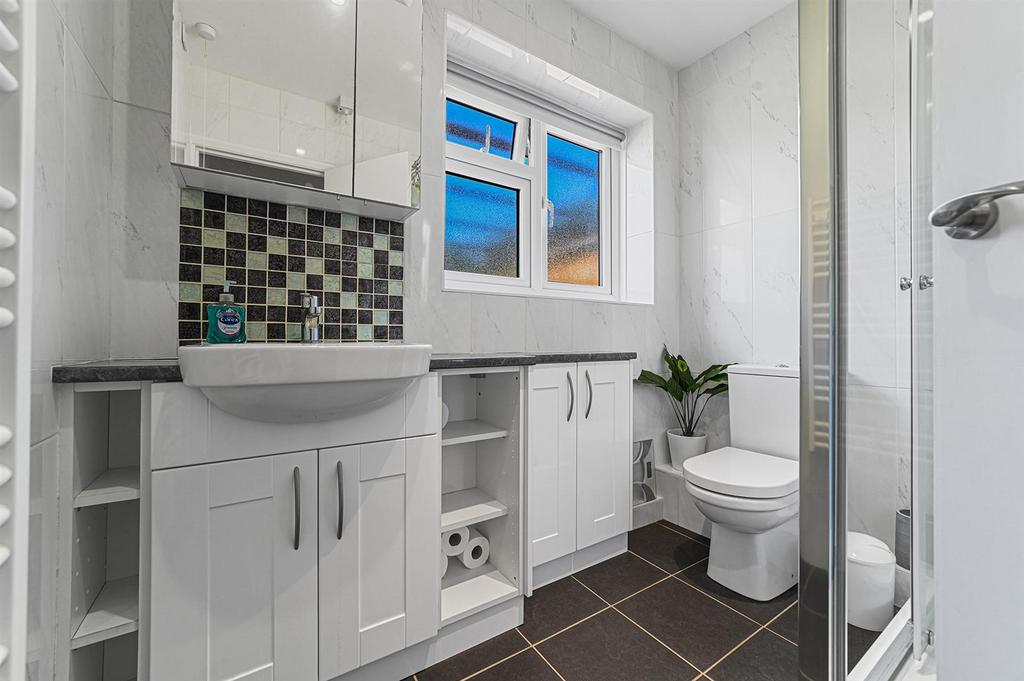 Family bathroom