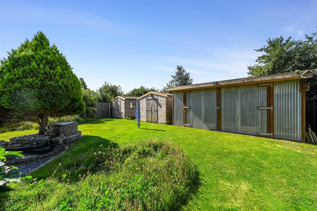 Rear garden and garage