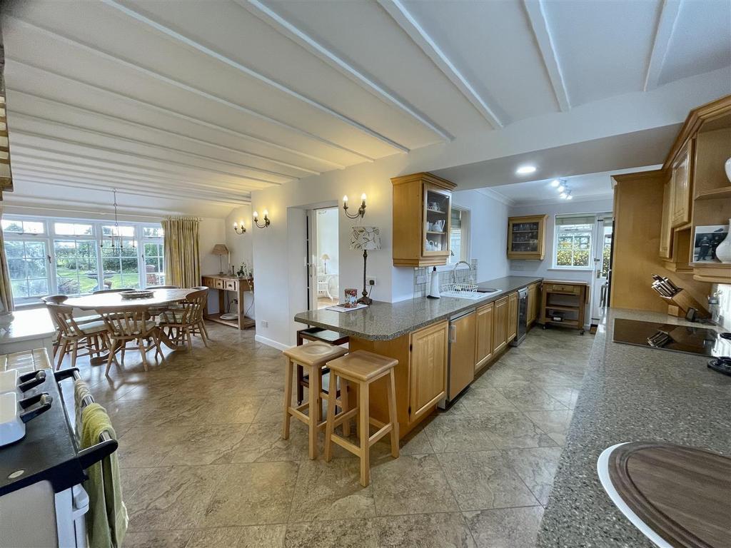 Kitchen area