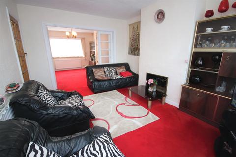 3 bedroom house for sale, Farmleigh, Southgate, N14