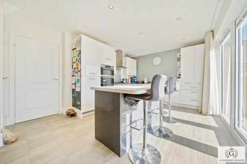 49 Cooper Drive, Herne Bay, CT6 5FF