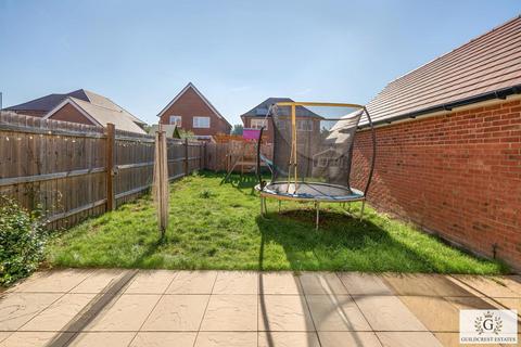 49 Cooper Drive, Herne Bay, CT6 5FF