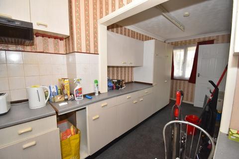 116 Beacon Lane, Exeter, EX4 8LX