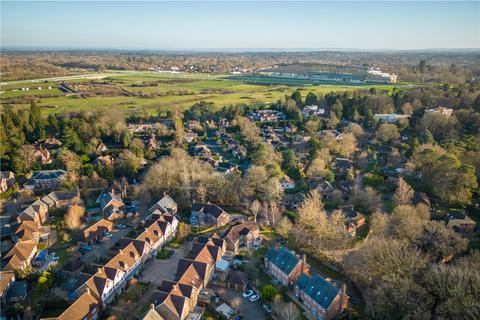 5 bedroom townhouse for sale, Gatcombe Crescent, Ascot