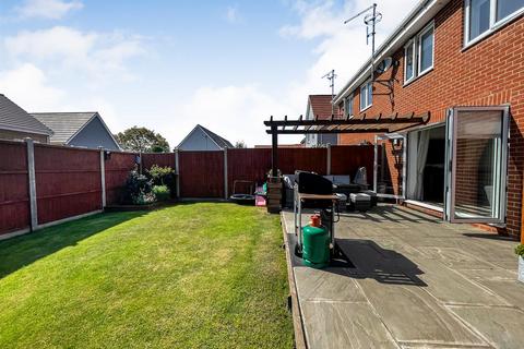 14 Elliots Close, West Horndon, Brentwood, CM13 3FU