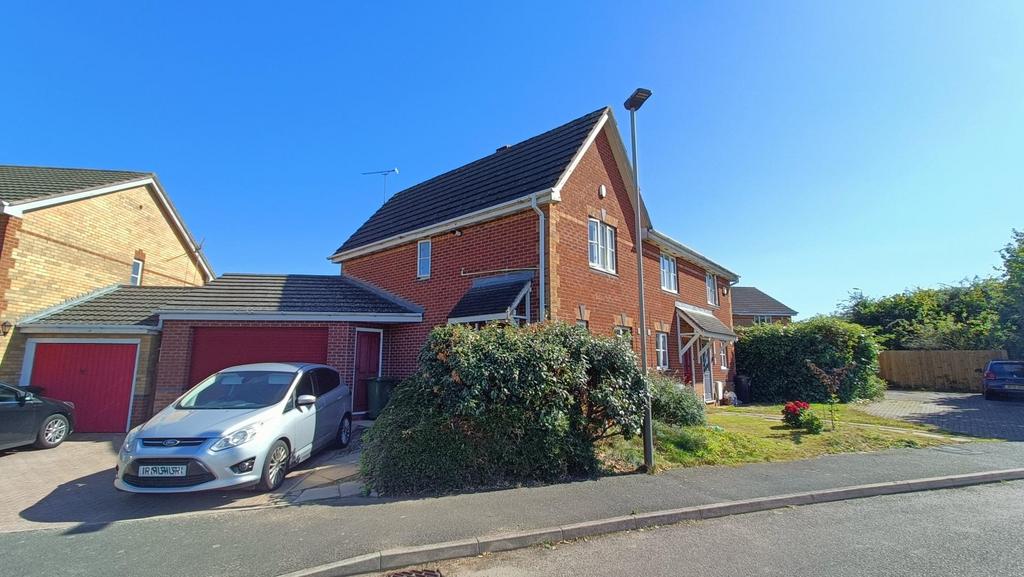Taverners Road, Leicester 2 bed terraced house £220,000