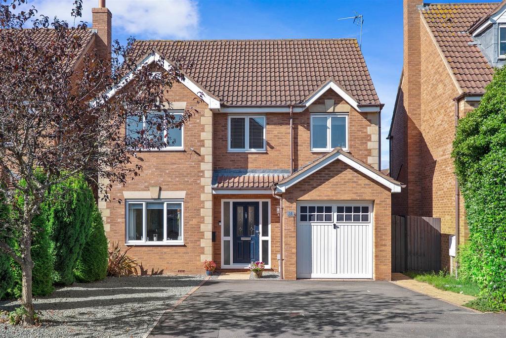Ellis Park Drive, Coventry CV3 4 bed detached house for sale £430,000