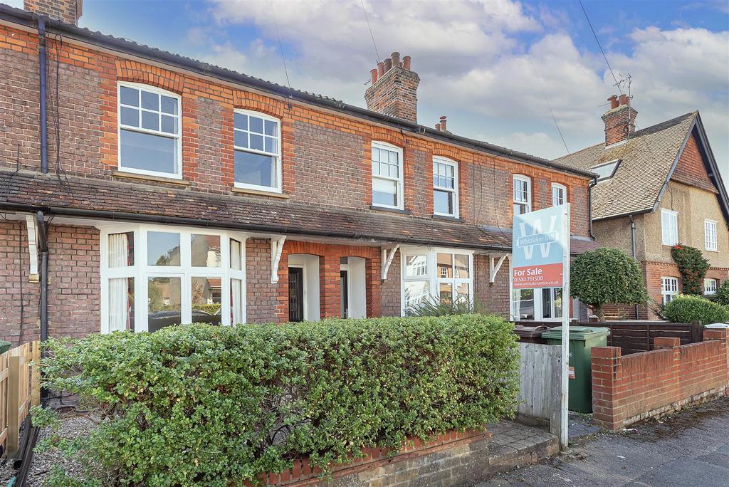 Cornwall Road, Harpenden 3 bed terraced house for sale £750,000