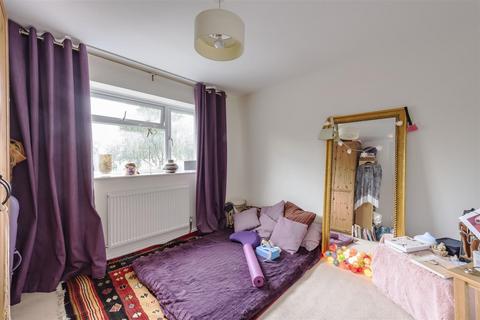51 Aplins Close, Harpenden, AL5 2PZ