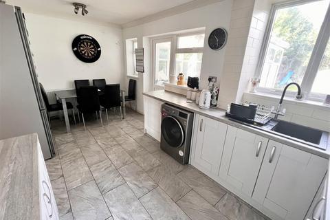 62 Pitmaston Road, Hall Green, Birmingham, B28 9PS