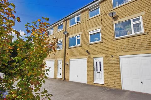 3 bedroom townhouse for sale, Clay House Lane, Greetland, Halifax