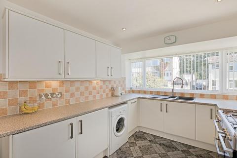 13 Sunhurst Drive, Oakworth, Keighley, BD22 7RG