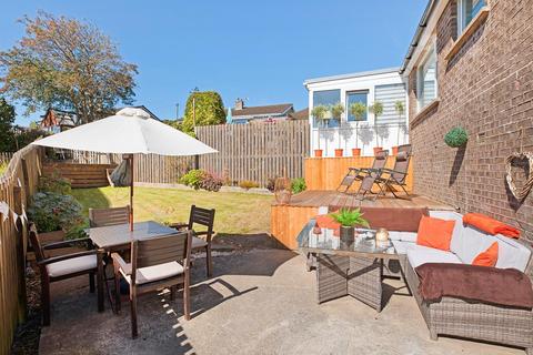 13 Sunhurst Drive, Oakworth, Keighley, BD22 7RG
