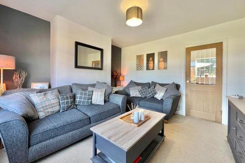 19 Coronation Street, Wrenthorpe, Wakefield, WF2 0HT