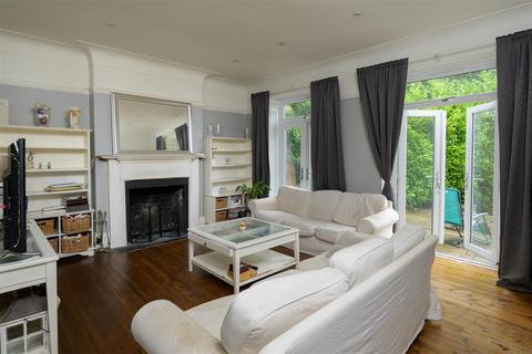 1 Goldney Avenue, Clifton, Bristol, BS8 4RA