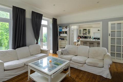 1 Goldney Avenue, Clifton, Bristol, BS8 4RA