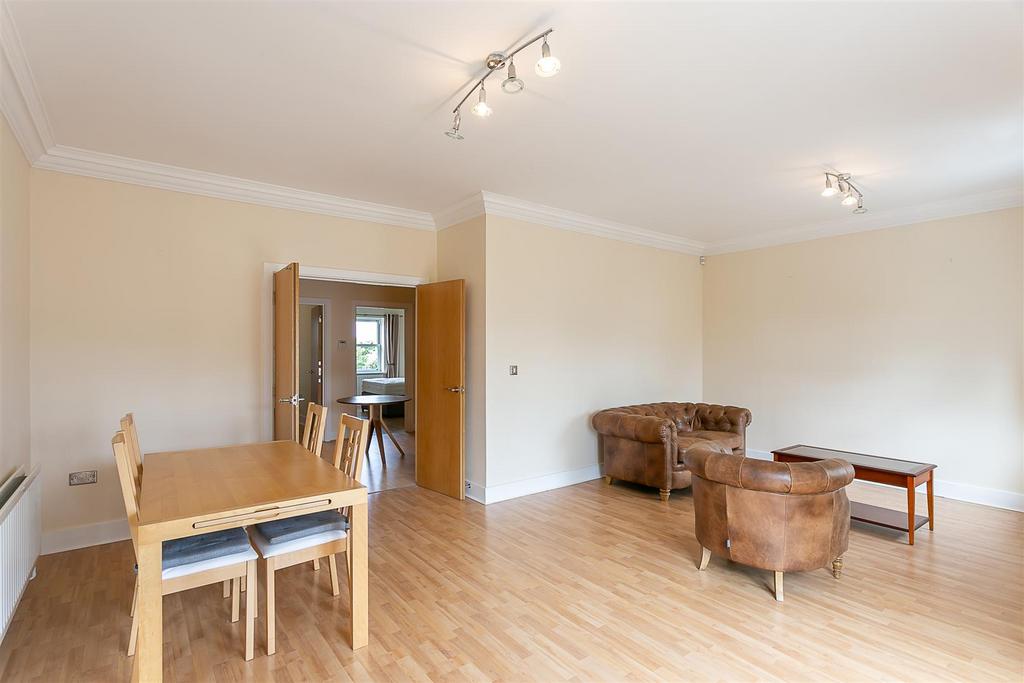 Grove Park Crescent, Gosforth, Newcastle upon Tyne 2 bed apartment £