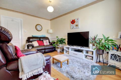 2 bedroom semi-detached house for sale - Linford Walk, Walsgrave, Coventry
