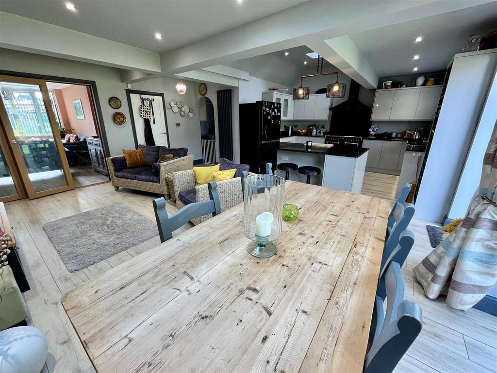 Open Plan Living Kitchen
