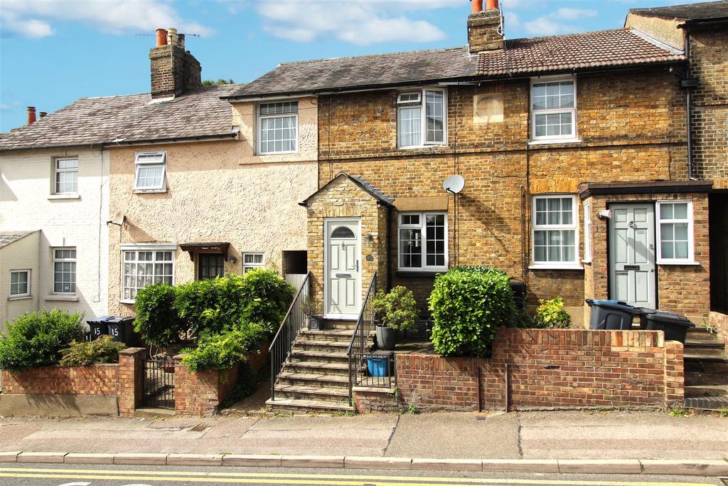 Musley Hill, Ware 2 bed terraced house £350,000