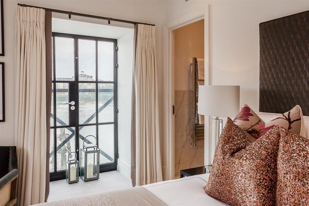 8316099-interior05.jpg