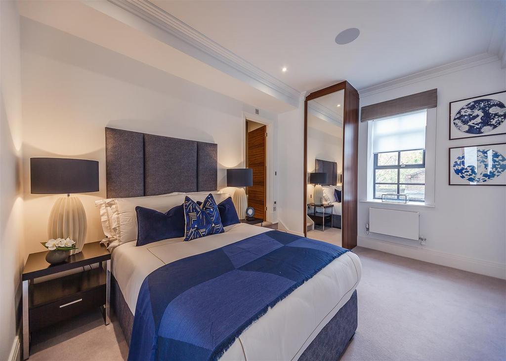 8316099-interior19.jpg