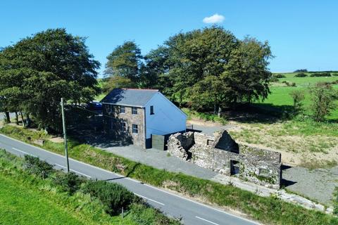 2 bedroom property with land for sale - Panoramic Views - Close to New Quay Ceredigion