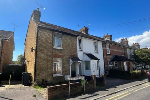 5 Whitfeld Road, Ashford, TN23 7TS