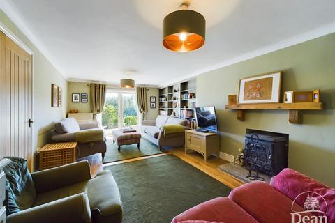 4 bedroom detached house for sale, The Boarts, Lydbrook
