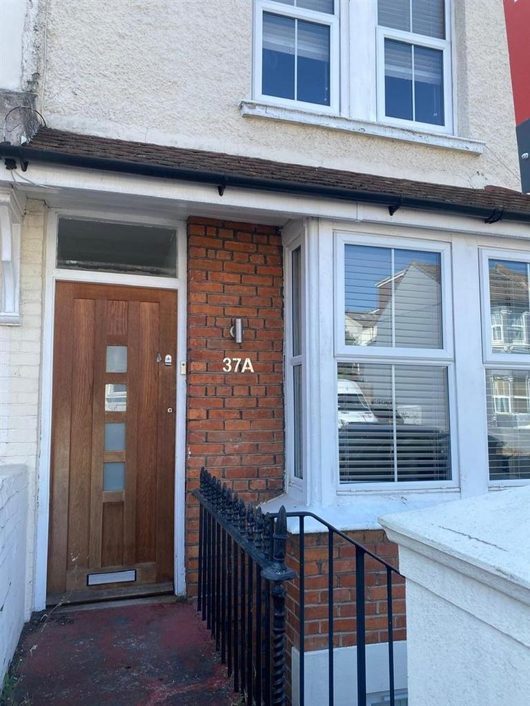 Bonchurch Road, Brighton 2 bed flat to rent £1,600 pcm (£369 pw)