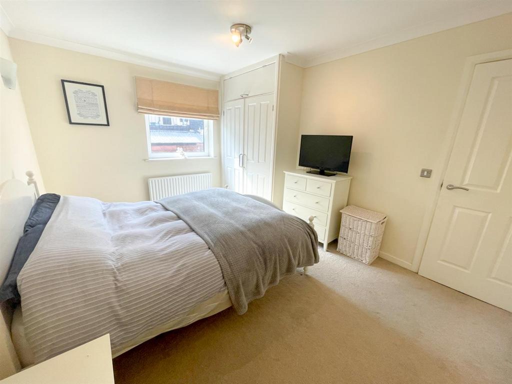 Bed 1