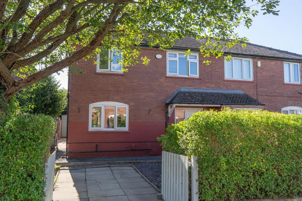 Emery Avenue, Chorlton 3 bed semidetached house for sale £350,000