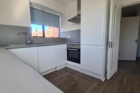 1 bedroom flat to rent - Butchers Road, London