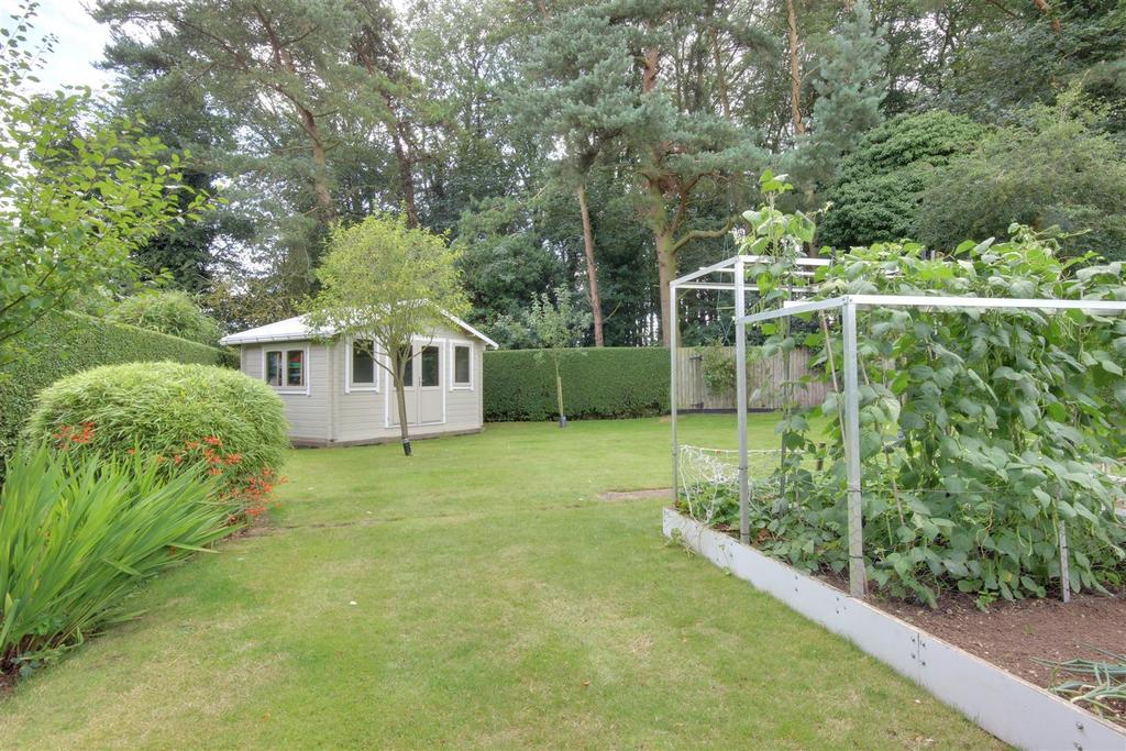 Further Garden