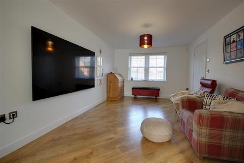 7 Bramble Close, Willerby, Hull, HU10 6FU
