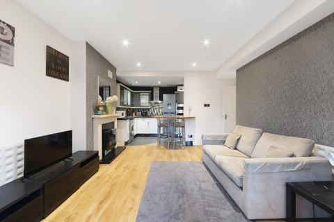 1 bedroom flat to rent, Sinclair Road, W14