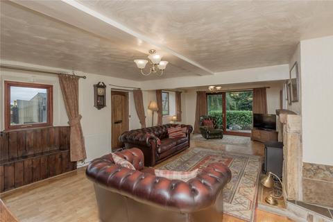 5 bedroom detached house for sale, Toftshaw Fold, East Bierley, Bradford, West Yorkshire, BD4