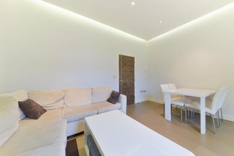 2 bedroom apartment for sale, Chelsea Walk, Fulham Road, Chelsea, London, SW10