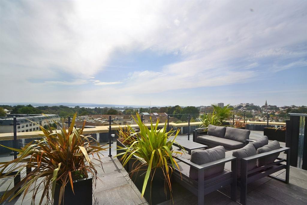 Ashley Cross 1 bed flat for sale £195,000