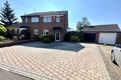 27 Blaydon Road, Luton, LU2 0RP