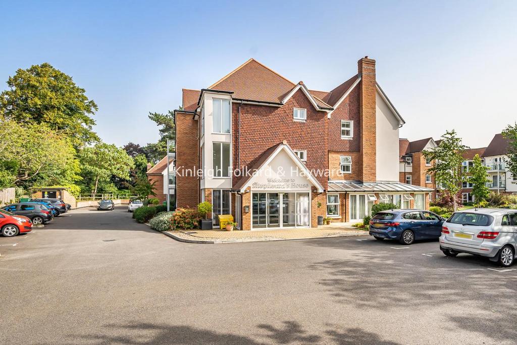 Manor Park Road, Chislehurst 2 bed flat for sale £615,000