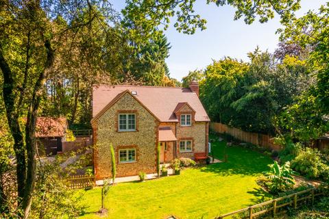 Great Missenden - 4 bedroom detached house for sale